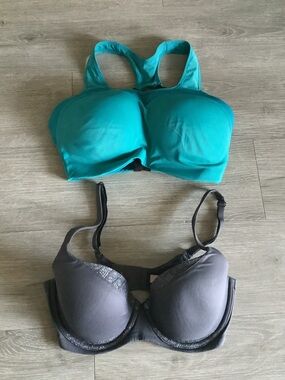 Victoria's Secret  Gray Underwire Bra & Nike Teal Racerback Sports Bra